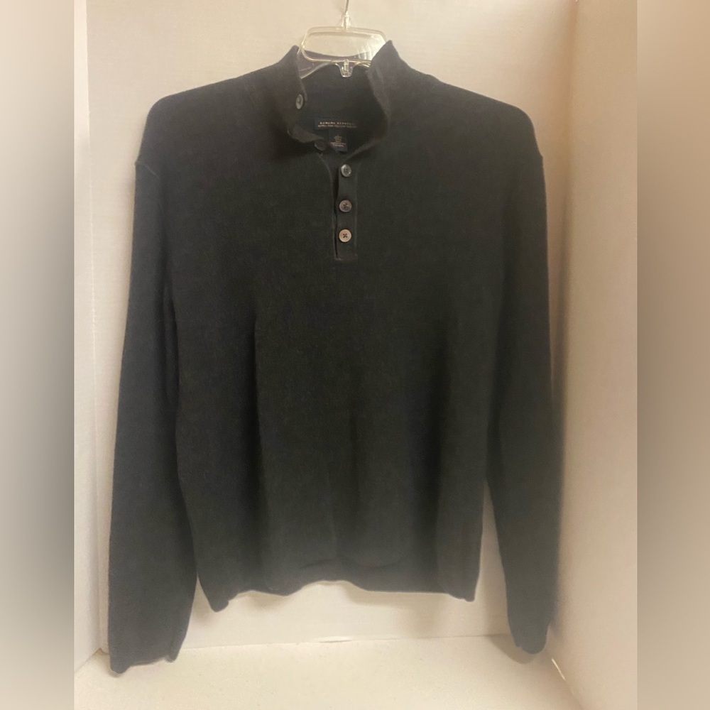 Banana Republic Men's Dark Gray Italian Merino Wool Quarter Button Sweater Large - Picture 2 of 6
